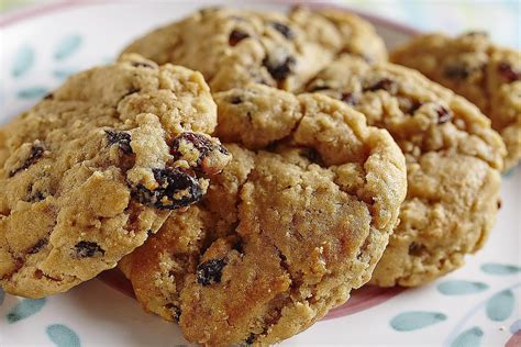 Transform Your Baking Skills with Middle-Filled Cookies